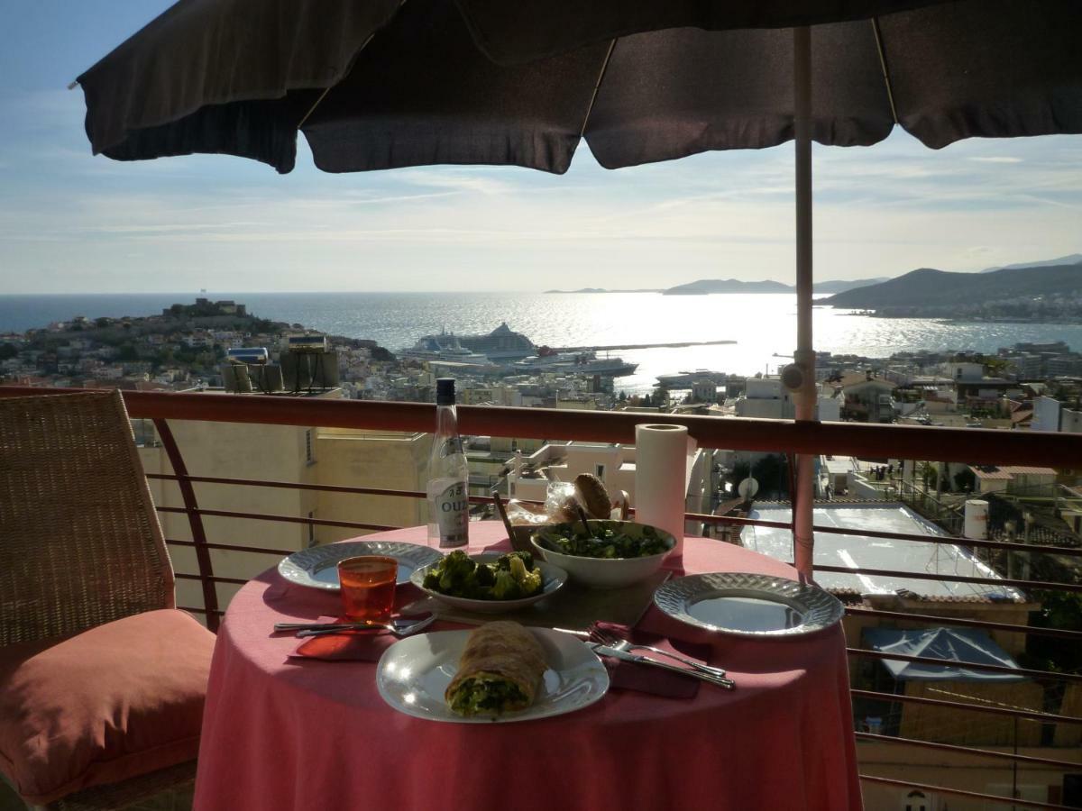 Apartment With Amazing View & Parking Кавала Экстерьер фото